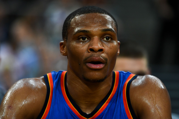 和稳定的薪 和稳定的薪